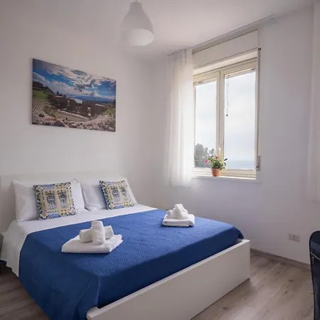 Bed & Breakfast Santa Lucia 3*