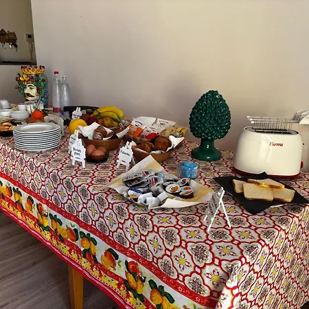 Santa Lucia 3*